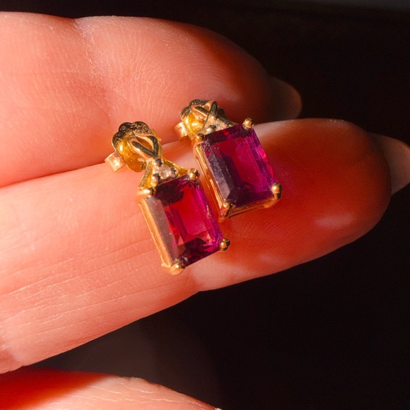 14K Rhodolite Garnet & Diamond Yellow Gold Earrings- Excellent Condition - Picture 8 of 9